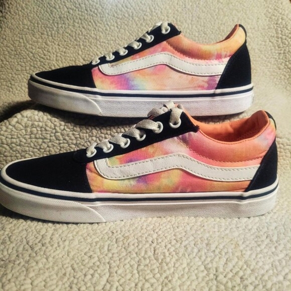 Vans Shoes - VANS Women's Ward Low Black/White/Multi (Salmon)Tie Dye Sneakers - Size .7.5